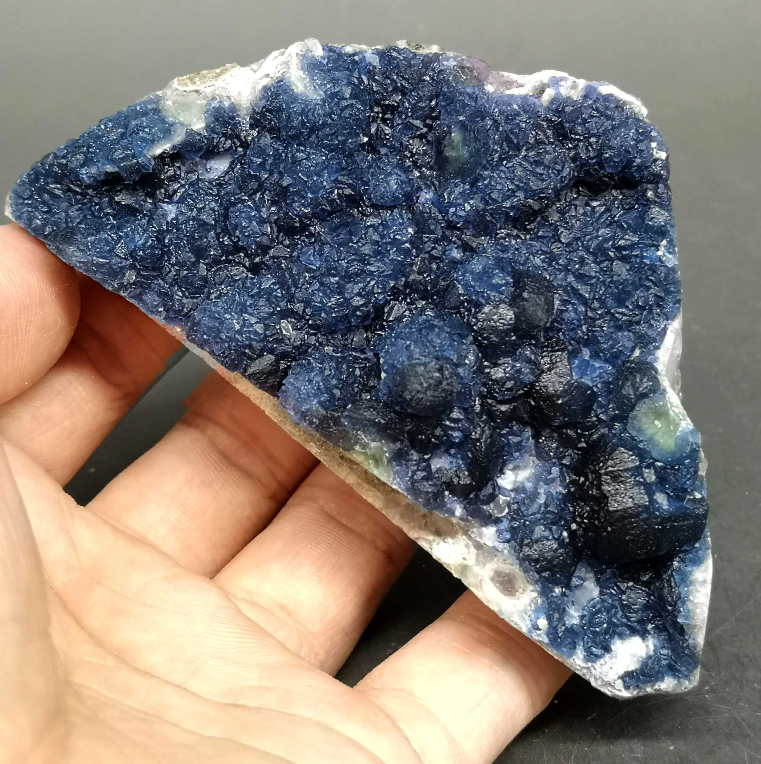 

193g Natural Perfect Blue Fluorite Mineral Specimen form Inner Mongolia