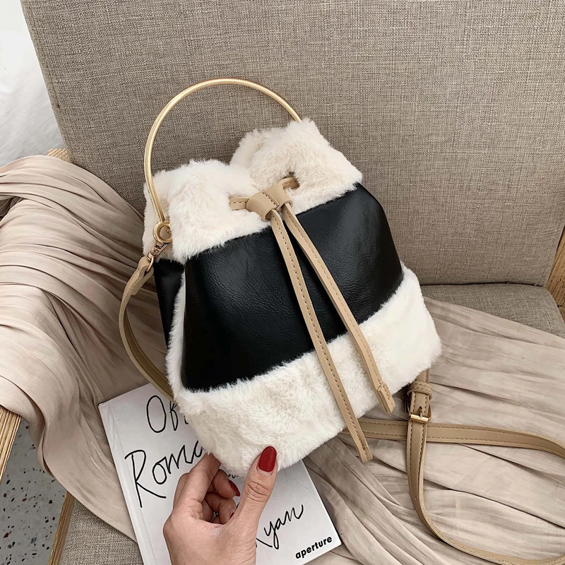 iVog New Arrival Everyday Female Small Crossbody Messenger Handbag Fur cc Geometric Fashion Bucket Bags for Women