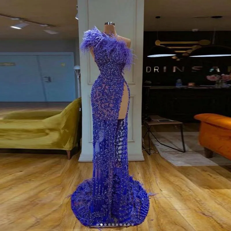 

Robe De Soiree Vestido De Festa Dubai Evening Gown High Slit Abendkleider Beads Formal Dresses For Wedding Prom Gowns Feather