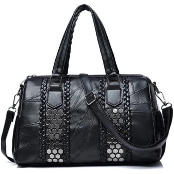 

Studded Tassel Handbag Handbag Fashion Ladies Messenger Bag Tote