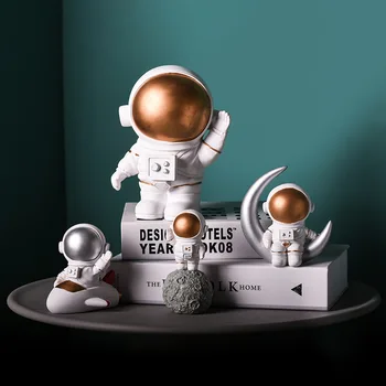 

Space Man Astronaut Sculpture Figures Rocket Plane Cosmonaut Figure Model Ceramic Material Statue Home Decorations Figurines