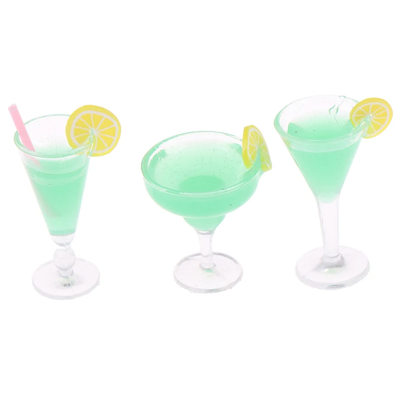 

1Pcs Mini Cocktail Cup Simulation Drink Glass Model Toy Resin Doll House Decoration Scale 1/12 Dollhouse Miniature Accessories