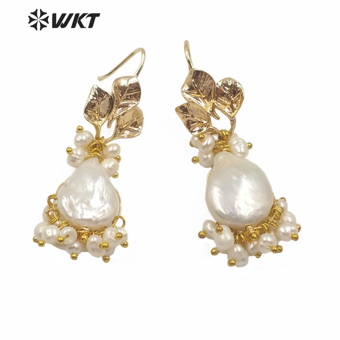 

WT-MPE016 Vintage Natural freshwater pearl earring with gold electroplated wire wrapped leaf decoration earring elegant earring