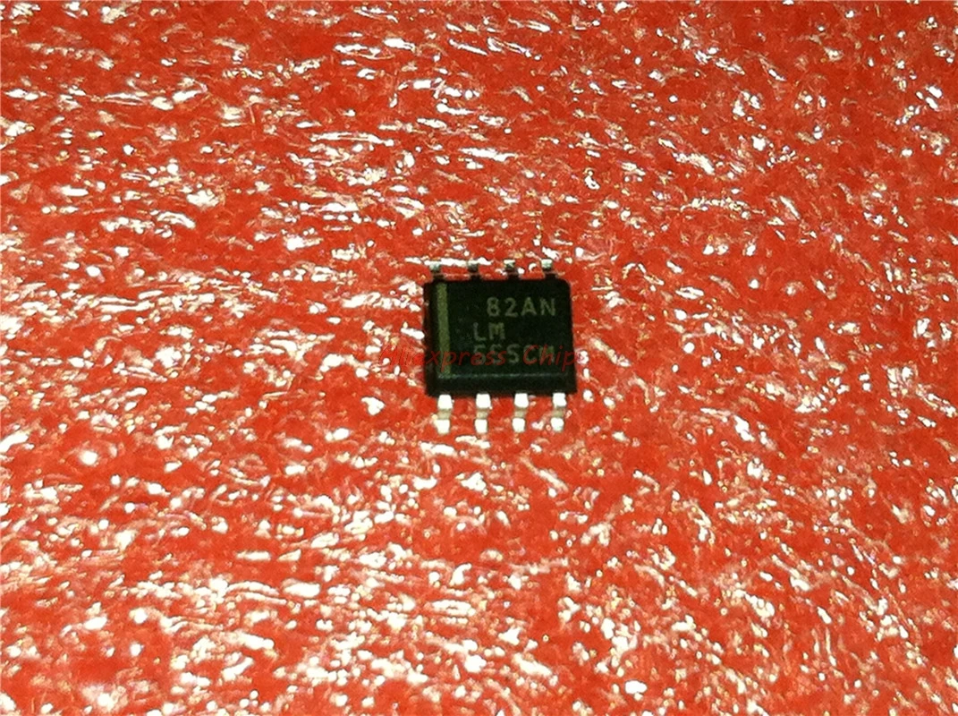 

1pcs/lot LM555 LM555CM SOP8 real-time clock chip new original In Stock
