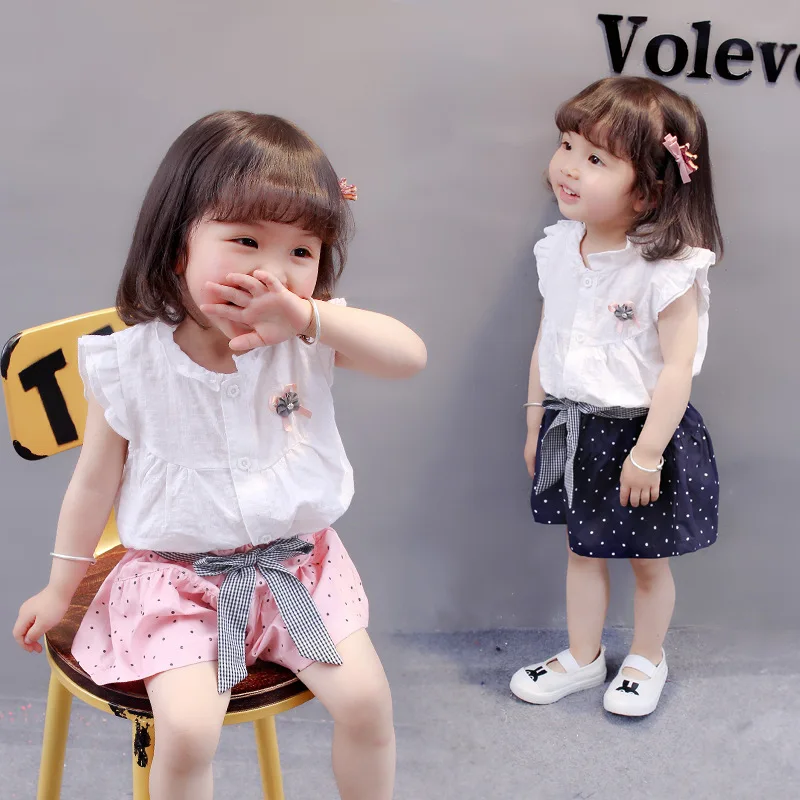 

Baby Girls Summer Wear Short Sleeve Set Infant Summer Shorts Polka Dot Cotton Linen Two-Piece Set Cardigan