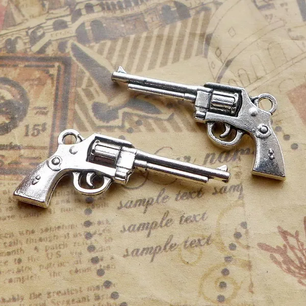 

8 pieces/lot 34*15.7mm Antique silver color alloy Gun Roscoe Handgun charm Pendant Bracelet Key chain DIY handmade jewelry