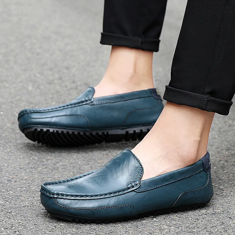Genuine leather men casual shoes mens soft loafers breathable slip on lazy driving shoes men flat shoes father walking shoes