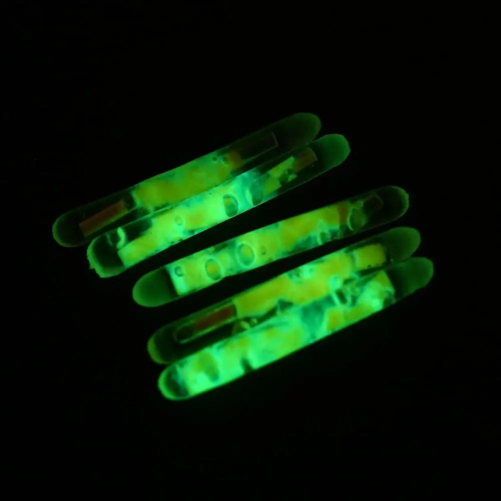 

50Pcs Fishing Fluorescent Light Stick on Lightstick Clip Set Night