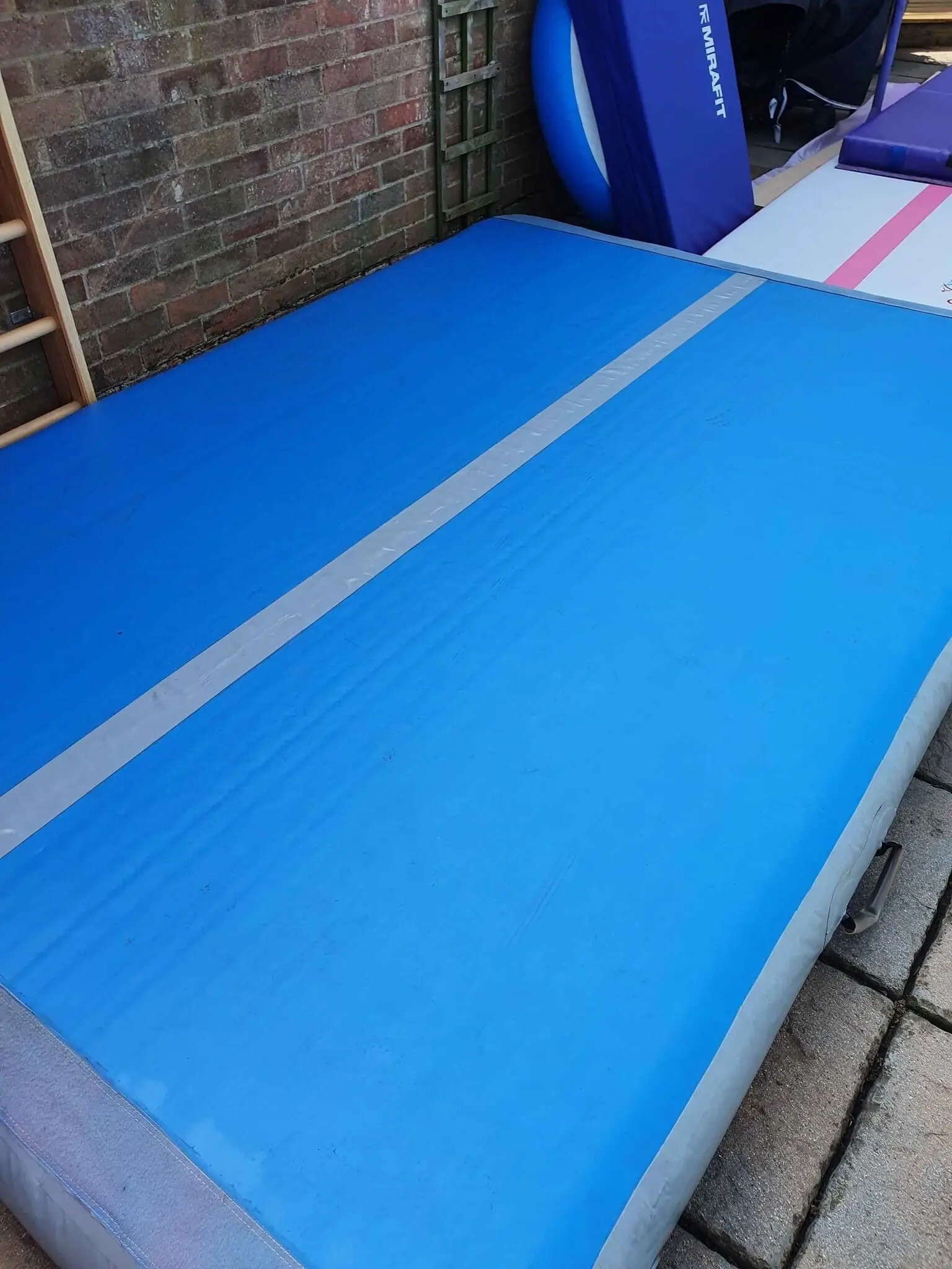 HIBADOU 1*1m,2*2m,3*3m Blue Inflatable Air Track Gymnastics Inflatable Air Track Tumbling Mat Gym AirTrack With a Pump