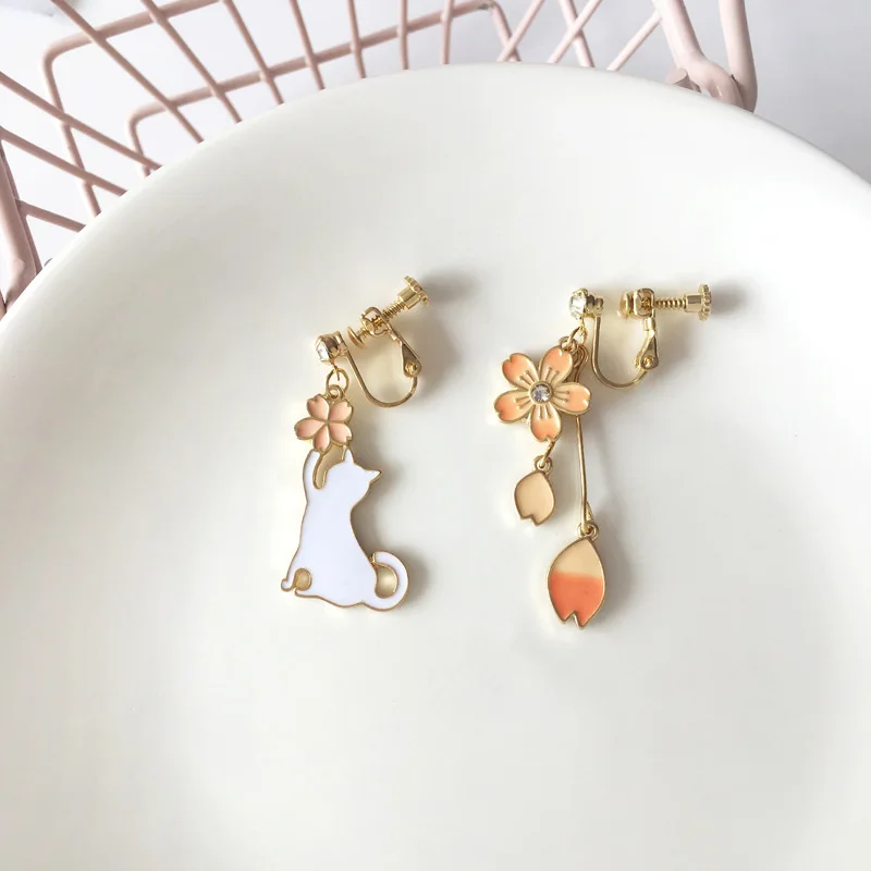 Japanese Cute Cartton Animal  White Rabbit Bear Clip on Earrings Pink Sakura Cat Clip Earrings Without Piercing for Women Girls 