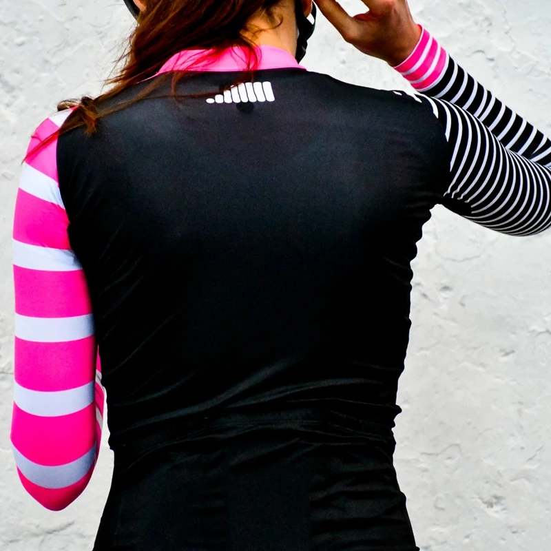 tic_abloc_02_longsleeve_cycling_jersey_black_pink11-2000x1333