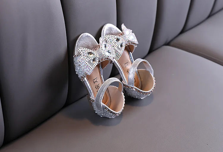 19446822349_365785646