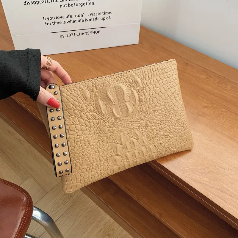 Fashion Women's Clutch Bag PU Leather Envelope Bags Luxury Wrist