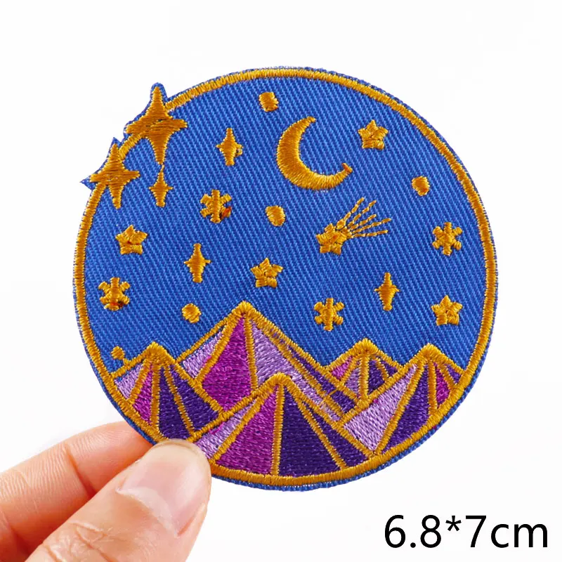 Van Gogh Embroidered Patches on Clothes DIY Cartoon Wave Applique Clothing Thermoadhesive Patches for Clothing DIY