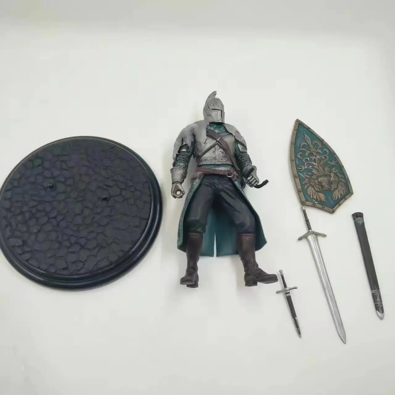 Gecco 1/6 Dark Souls Faraam Knight Bonfire PVC Action Figure Toy Black Knight Game Statue Collection Model Doll Children Gifts