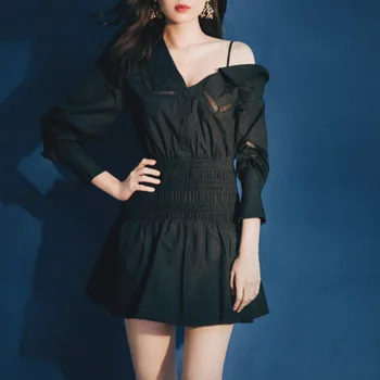 

WOMENGAGA 2020 New Irregular One-shoulder Empire Hollow Out Women's Single-breasted Patchwork A-line Casual Solid Fashion A115