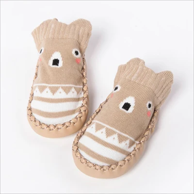 Детские носки с резиновой подошвой, носки для младенцев, детские носки-тапочки для новорожденных на осень и зиму, нескользящие носки с мягкой подошвой - Цвет: 11
