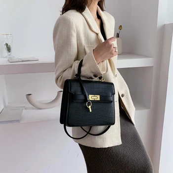 

2019 Fashion New Ladies Alligator buckle handbag High quality PU Leather Women's Designer Luxury Handbag Shoulder Messenger bag