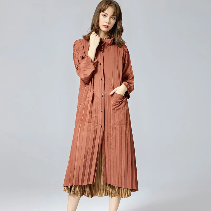 

Trench Coat Women Plus Size Autumn 2020 New High Quality Hand-Made Stand Collar Raglan Sleeves Single Breasted Miyake Pleat Coat