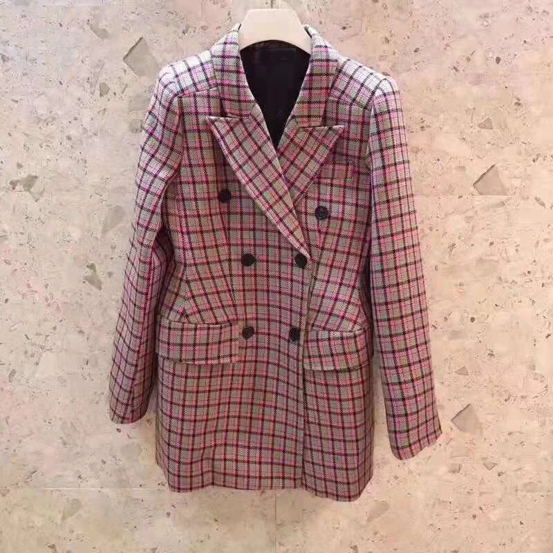 

2019 Latest 100% Wool Women Fashion jacket with letter print on lining and button runway plaid coat