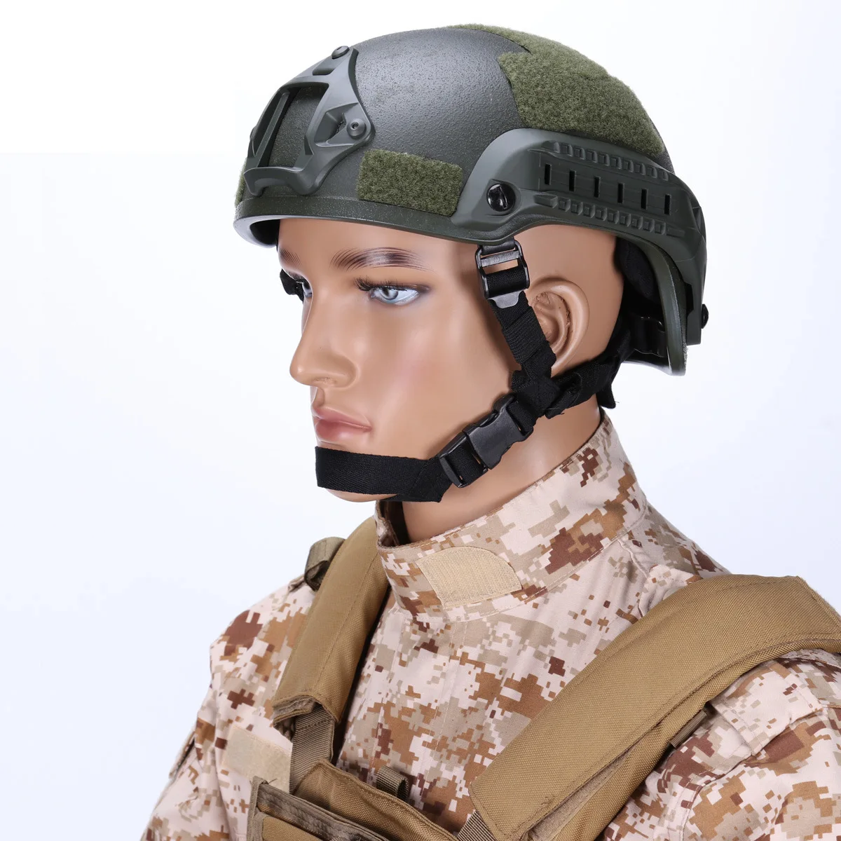 

Mich Mickey 2001 Mobile Helmet CS Field Operations Riding Protection Explosion-Proof Helmet Outdoor Tactical Helmet