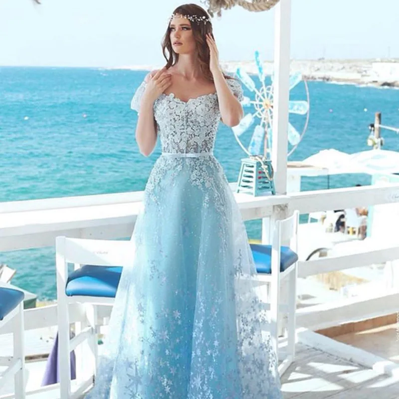 

Luxurious Sky Blue Prom Dresses 2019 Lace Sweetheart Arabic Evening Dresses Beaded Tulle Vintage Formal Party Prom Gowns