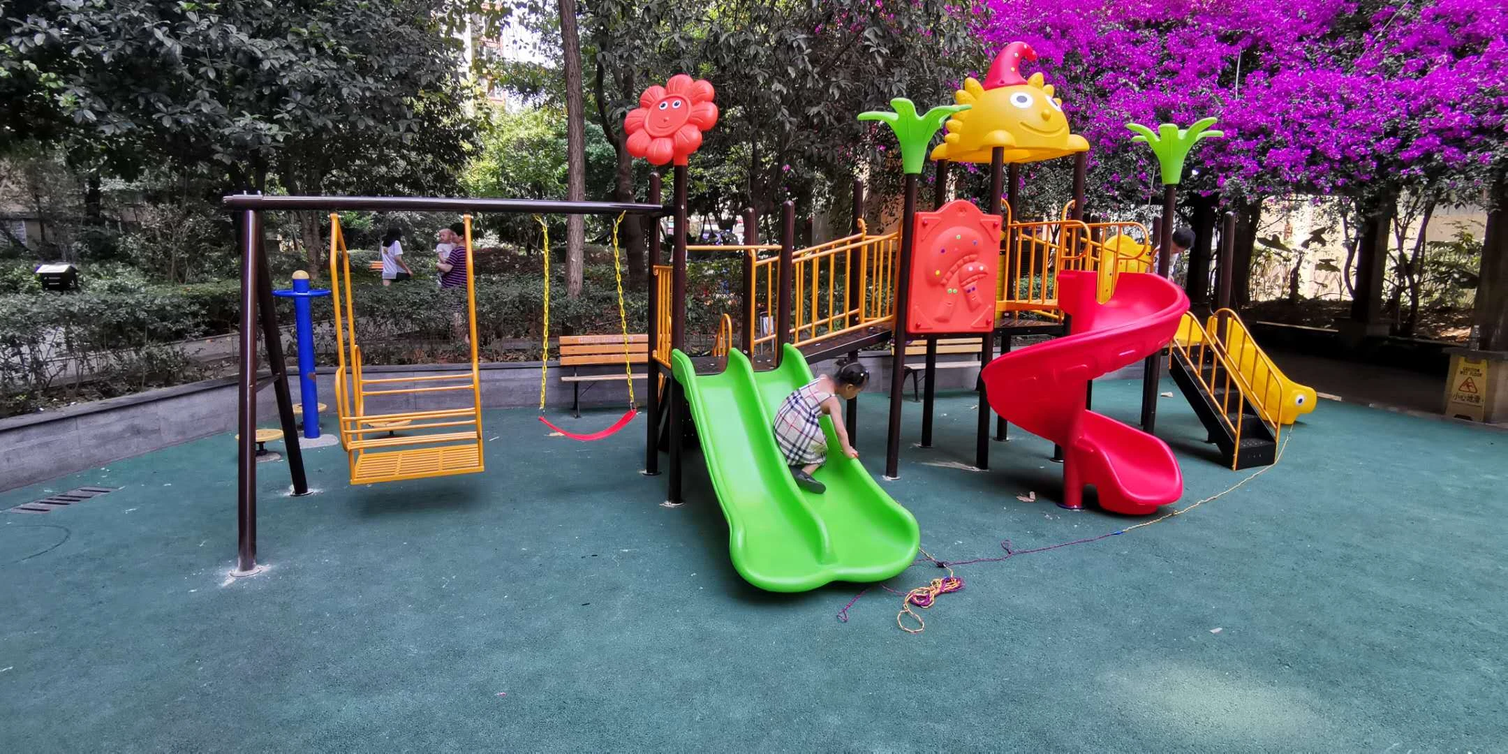 juegos para jardin de plastico