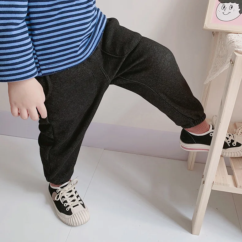 12250204987_1889419662