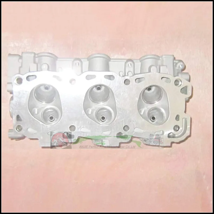6G72 Cylinder Head For Mitsubishi V33 V43 Galant 3000 Pajero Shogun Montero Pick-up Mighty 3.0L V6 MD307677 MD307678 22100-35000  (4)