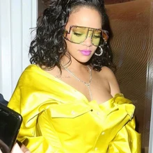 Винтажные цельные Солнцезащитные очки женские новые негабаритные квадратные мужские затемняющие очки люксовый бренд металлические заклепки тренд уникальные женские очки