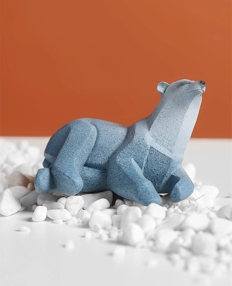 Abstract Polar Bear Resin Statue Sculpture Geometric Art Animal Orname