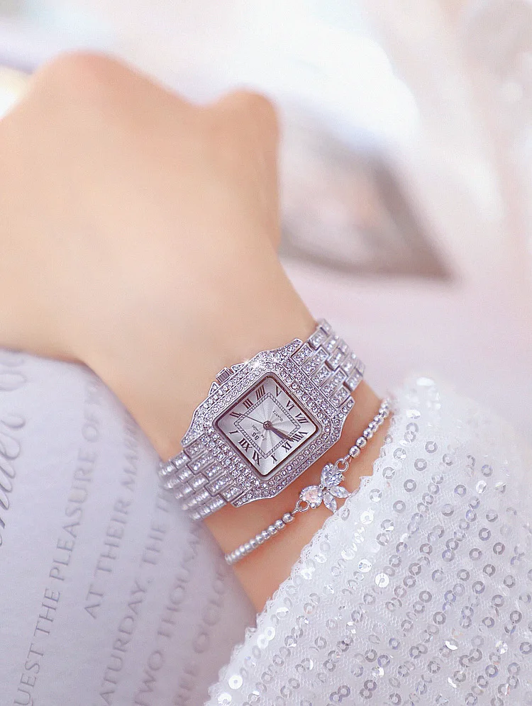 11712365193_381868954