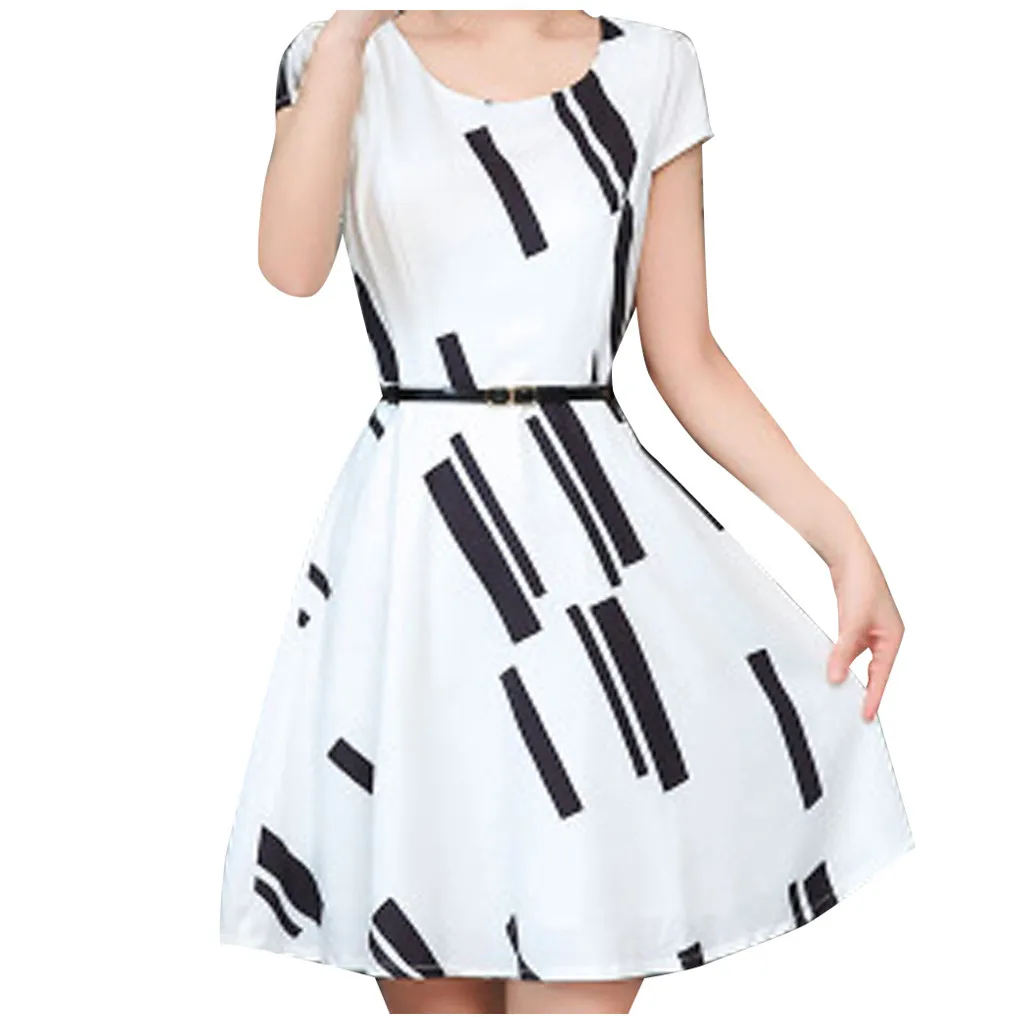 

JAYCOSIN Beach Bohemian Retro Floral Print Summer Dresses Women O-Neck Short Sleeve Long Dress Floral Printed Dress Casual