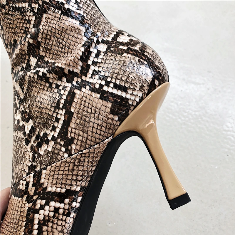 Buono Scarpe/женские ботфорты выше колена; высокие сапоги из змеиной кожи с квадратным носком на высоком каблуке в стиле пэчворк; bottine femme