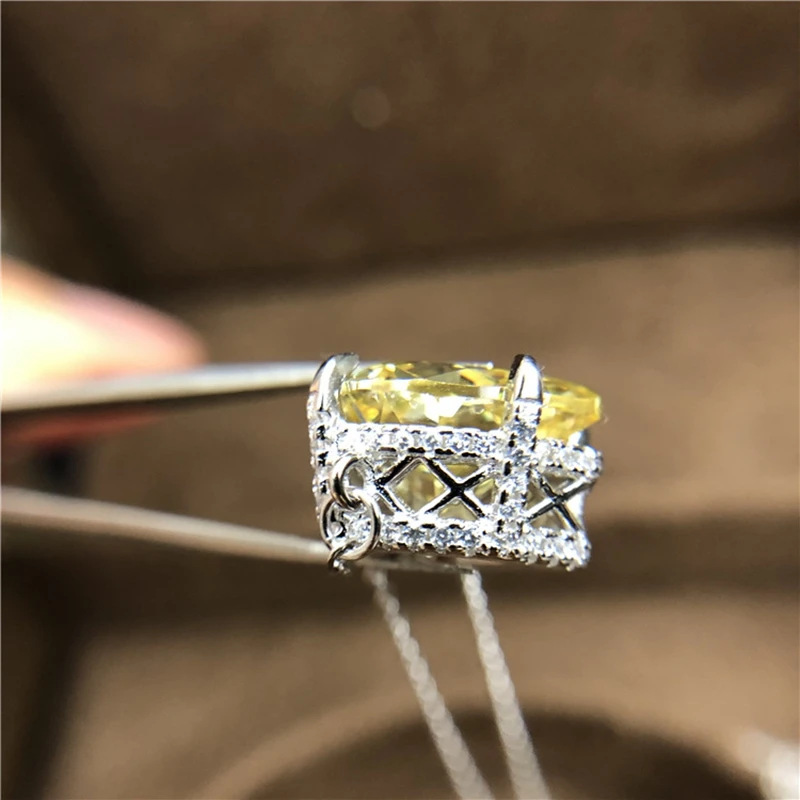 12047080490_314728973