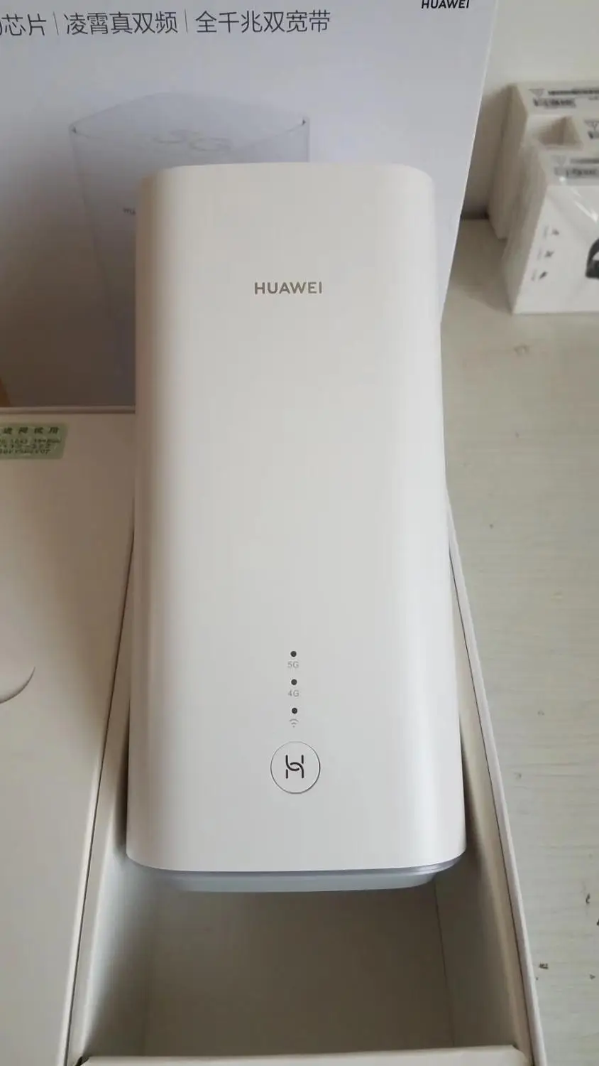 Huawei 5G CPE Pro(H112-372) 5G NSA+ SA(n41/n77/n78/n79) 5G 2,33 Гбит/с 4G 1,6 Гбит/с LTE CPE беспроводной маршрутизатор PK Vodafone B818