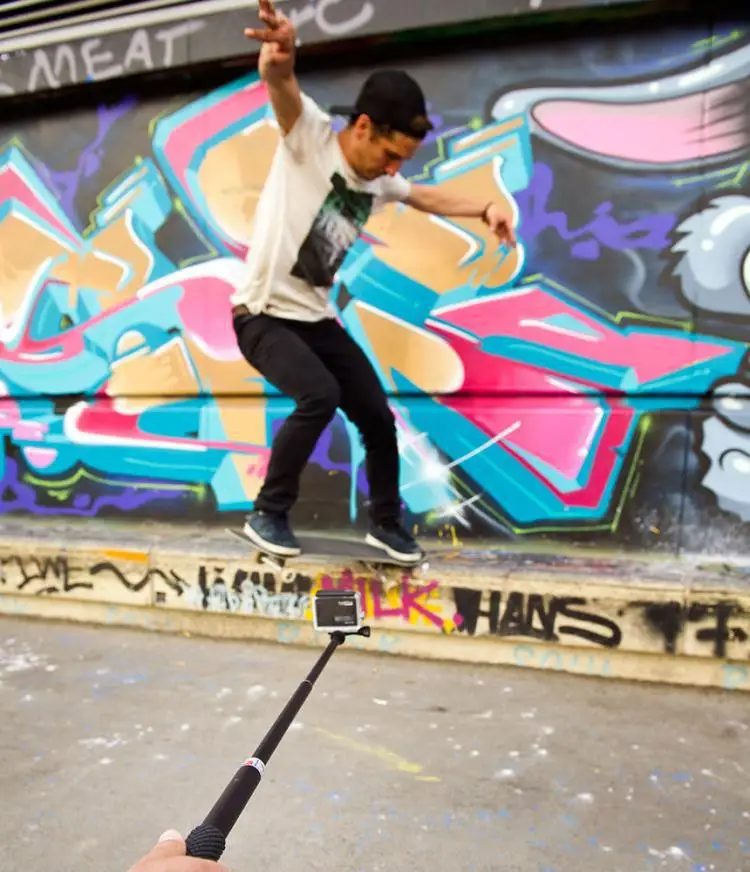 8720737360_1262200576