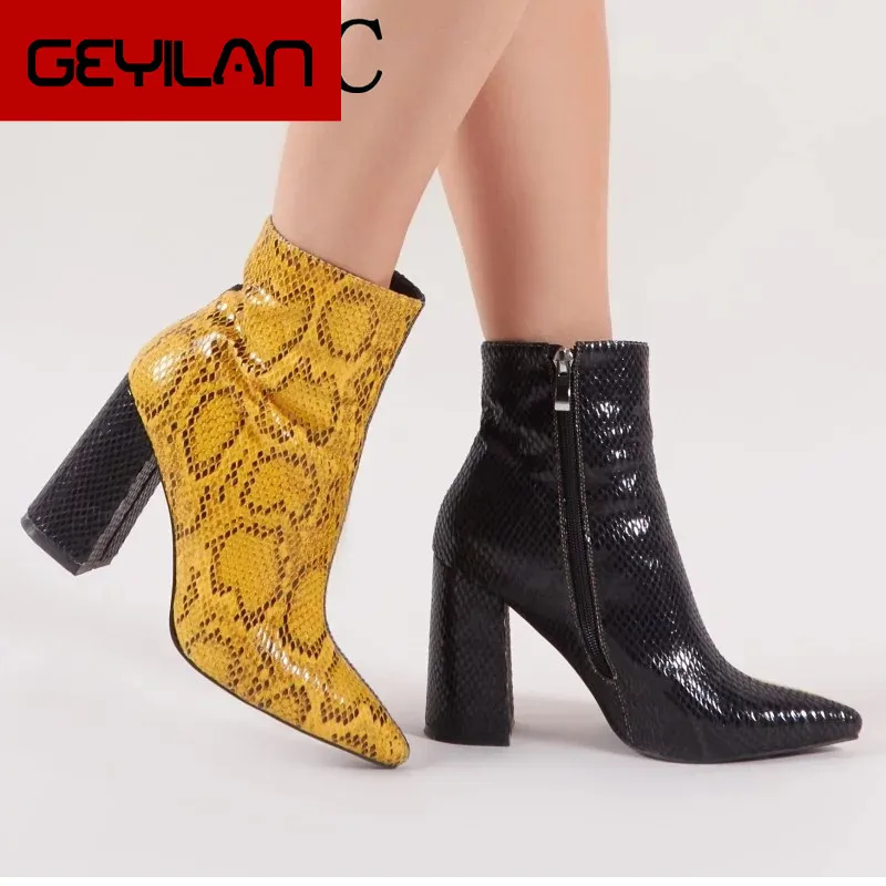 

New Chelsea Boots 2019 Women Zipper Boots Snake Print Ankle Boots Square heel Fashion Pointed head Ladies Sexy shoes yellow32-43