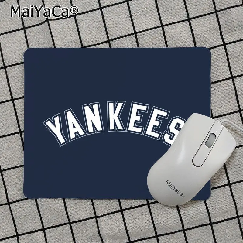 Maiya Высокое качество Нью-Йорк Yankees противоскользящие прочные силиконовые компьютерные коврики Лидер продаж подставка под руку мышь - Цвет: No Lock Edge25x29cm