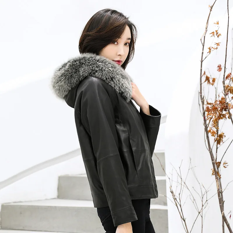 

Genuine Leather Jacket Women Sheepskin Real Fox Fur Collar Winter Outwear Clothes Short Slim Down Coat Female LW2585