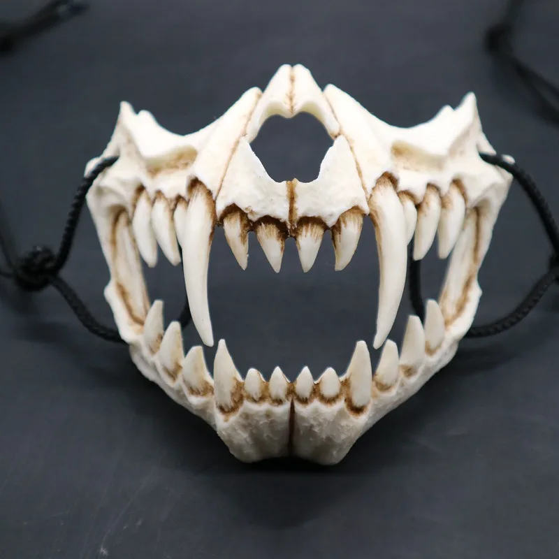 Половина маска животного длинные зубы демон самурая белая маска с костью тенгу Дракон Якса тигр Смола Маска Косплей - Цвет: B