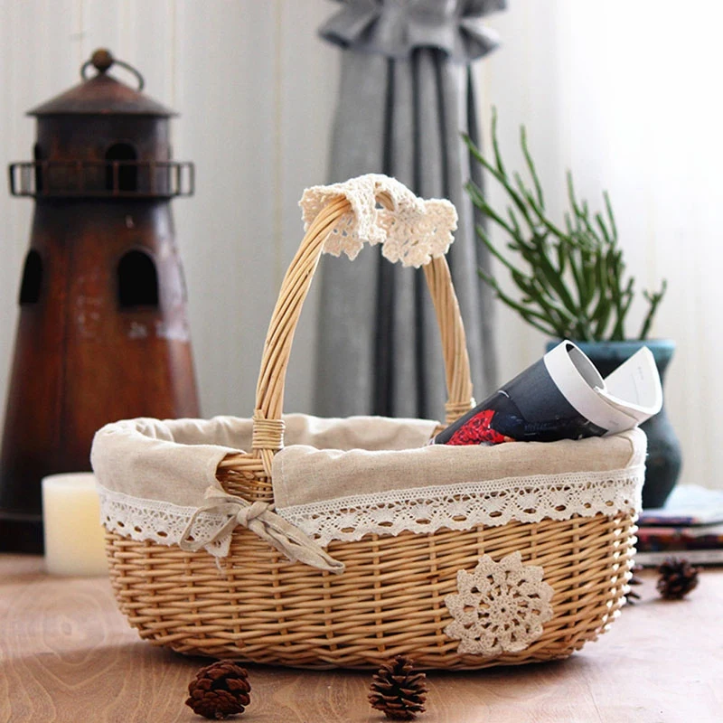 

New Wicker Basket Rattan Storage Basket Box Picnic Basket Fruit Flower Baskets with Lid and Handle and White Liner for Camping