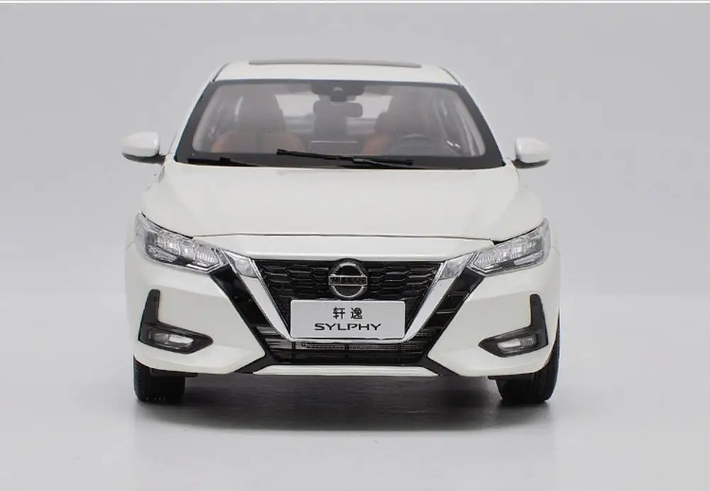 1/18 масштаб Nissan SYLPHY белый Литье под давлением модель автомобиля коллекция подарок
