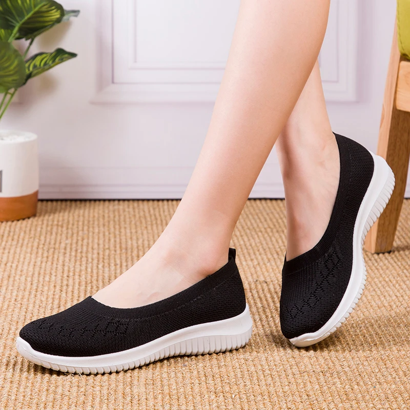 Women Slip On Shoes Knitting Socks Shoes Ladies Loafers Ballerinas Ladies Flat Footwear Luxury Sneakers For Elderly Knit Soft