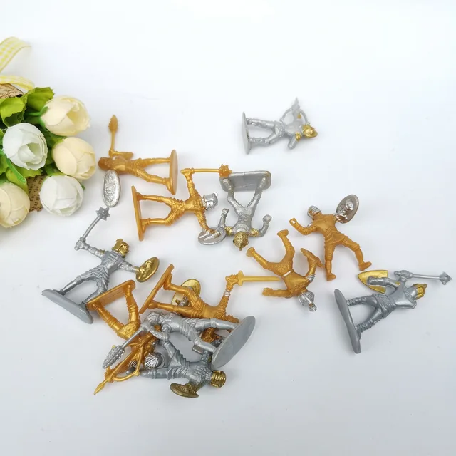 100pcs/lot Cartoon anime figures gold silver soldier war man model capsule doll home ornaments miniature 2