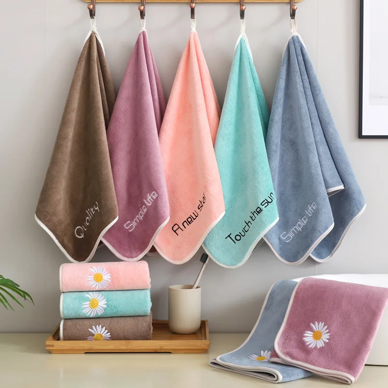 https://ae01.alicdn.com/kf/H44f90f435eea41289bc629431e2675afM/T041A-New-nice-Absorbent-coral-fleece-Embroidered-daisy-letter-hotel-bath-towels-hand-towels-face-towel.jpg