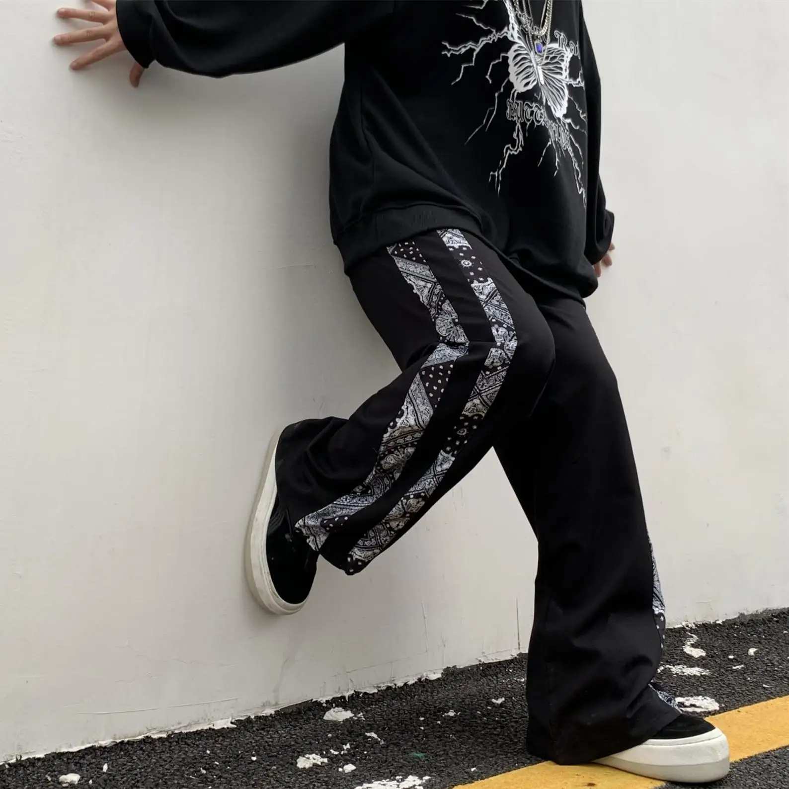 

Idopy Men`s Floral Joggers Stylish Loose Fit Baggy Elastic Waist Patchwork Punk Korean Fashion Designer Jeans For Male