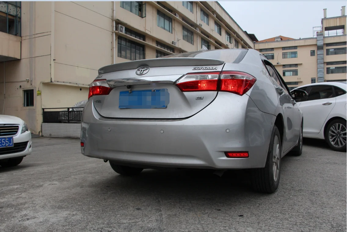 Светодиодный светильник-отражатель заднего бампера для Toyota corolla Altis-,(Функция как светильник для вождения, тормозной светильник, динамический Поворотный Светильник