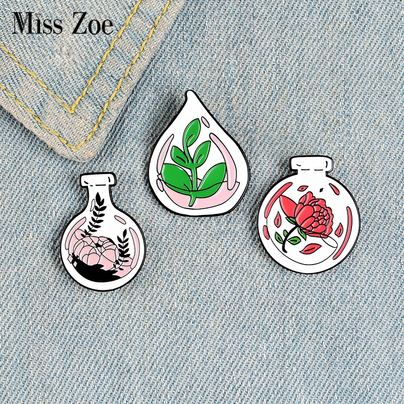 

Potted Plants Enamel Pin Custom Bottles Brooches Clothes Shirt Lapel Backpack Badges Flowers Jewelry Gift for Friends