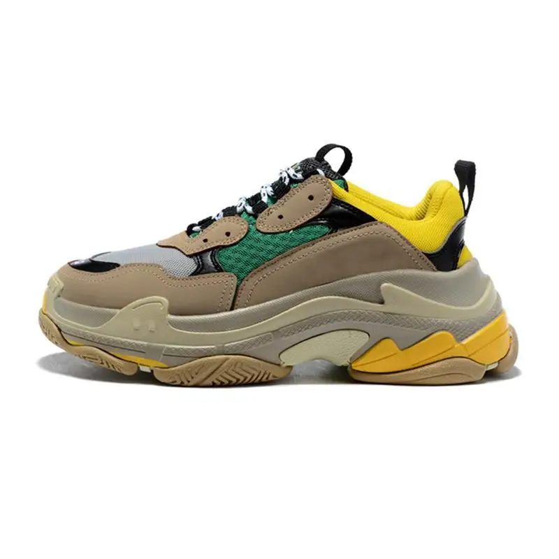 Fashion Designer Paris 17FW Triple S Sneakers for Men Women Black Red White Green Casual Dad Shoes